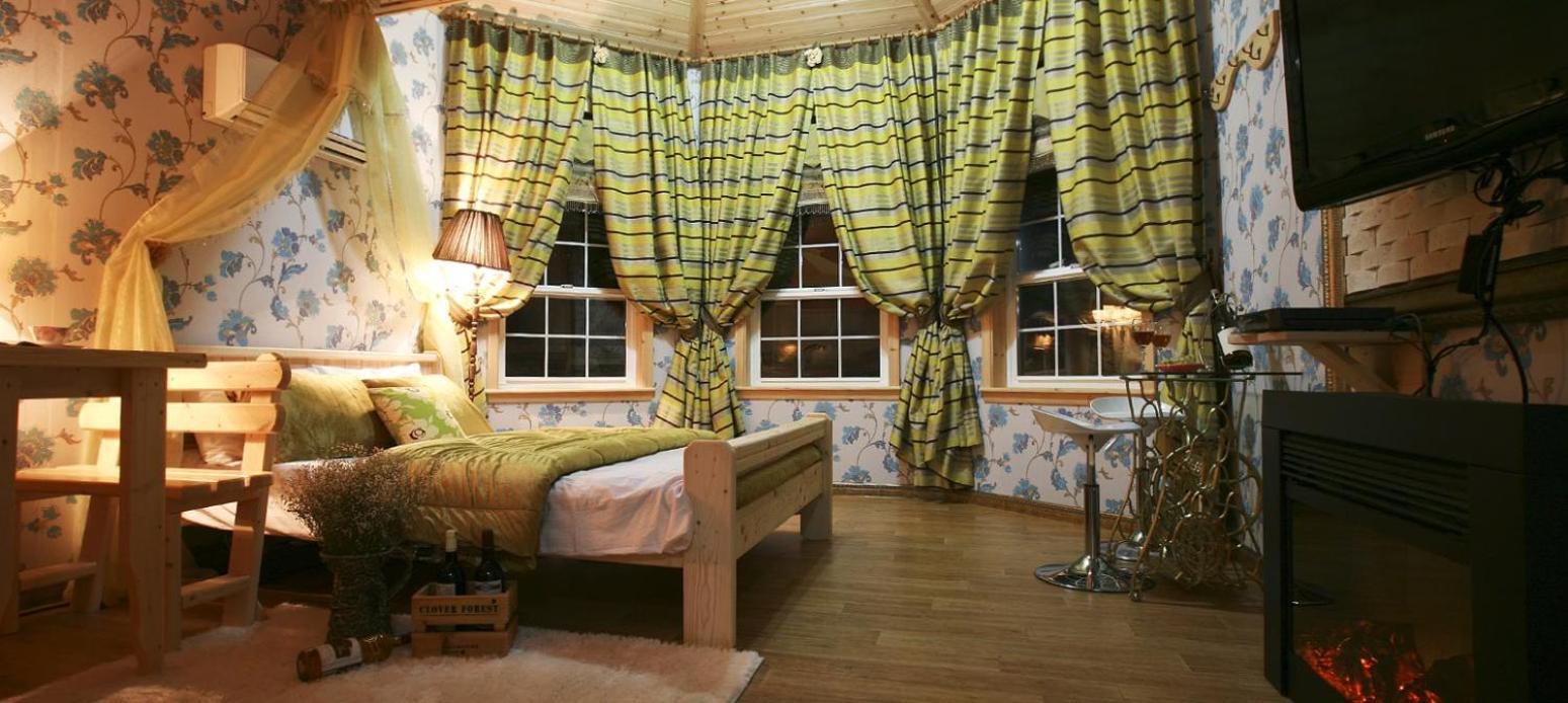 Gold Castle Pension Pyeongchang Bagian luar foto